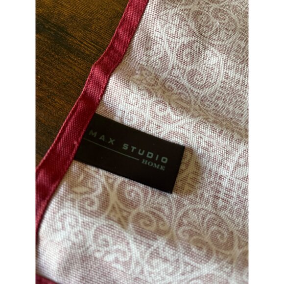 Set Of 12 Red & White Max Studio Home Cloth Napkins With Ornate Design - Picture 6 of 10